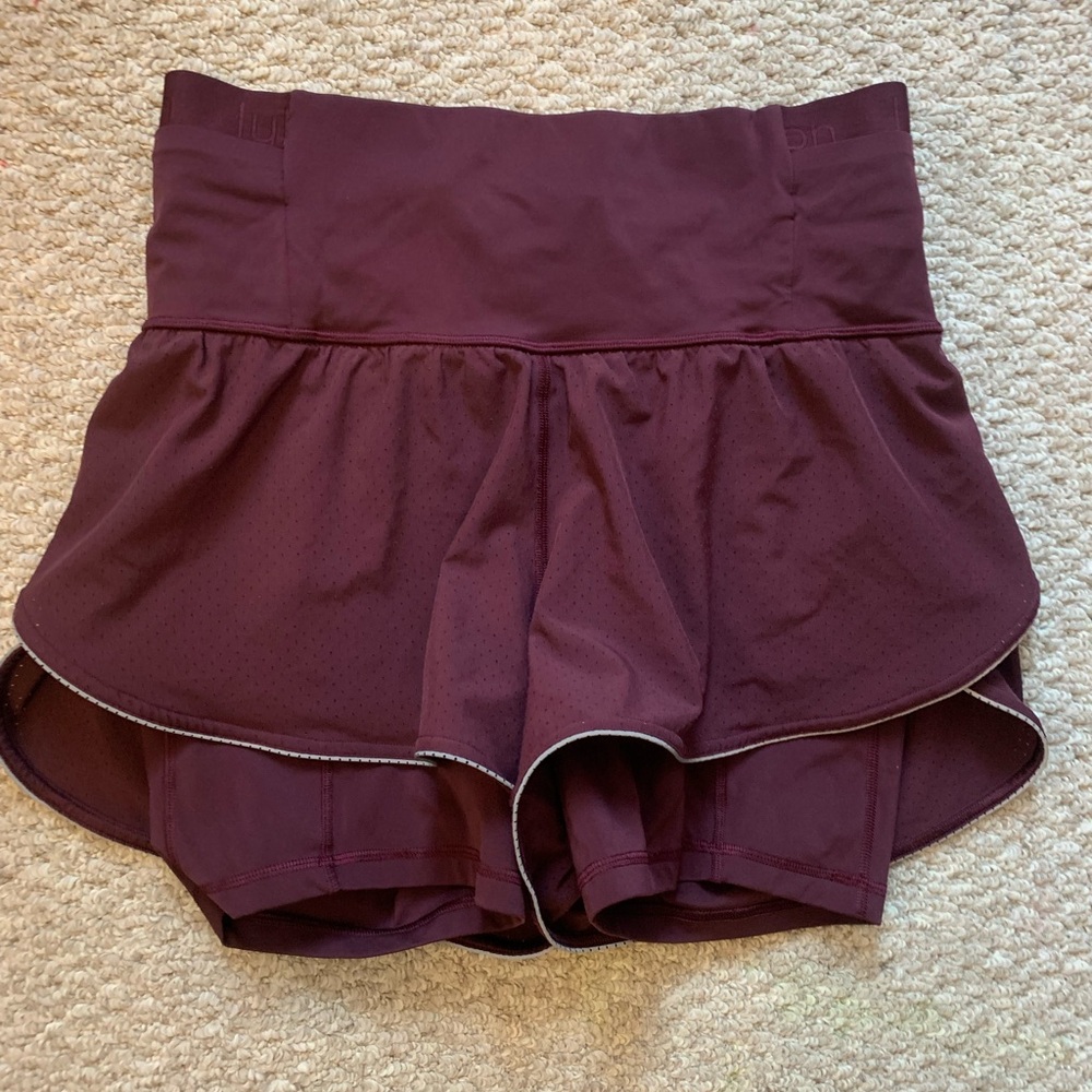 Lululemon size 10 shorts